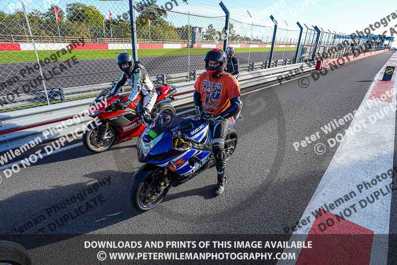donington no limits trackday;donington park photographs;donington trackday photographs;no limits trackdays;peter wileman photography;trackday digital images;trackday photos